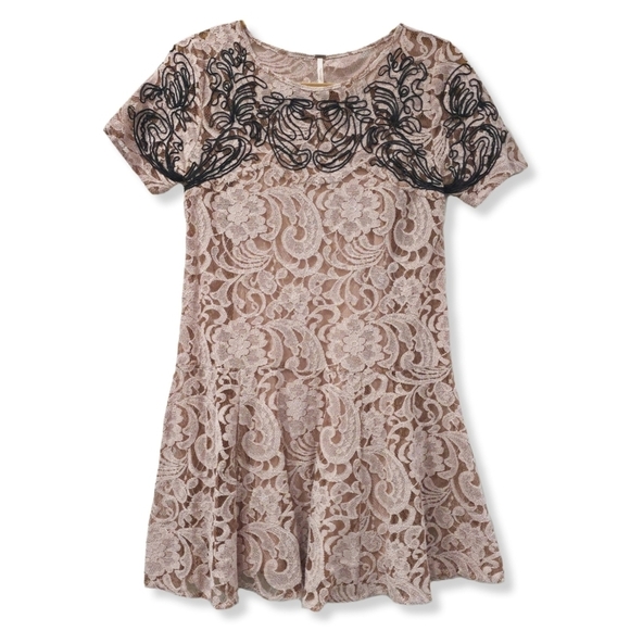 Free People Dresses & Skirts - FREE PEOPLE Beautiful Dreamer Blush Black Embroidery Mini Lace Holiday Dress, XS